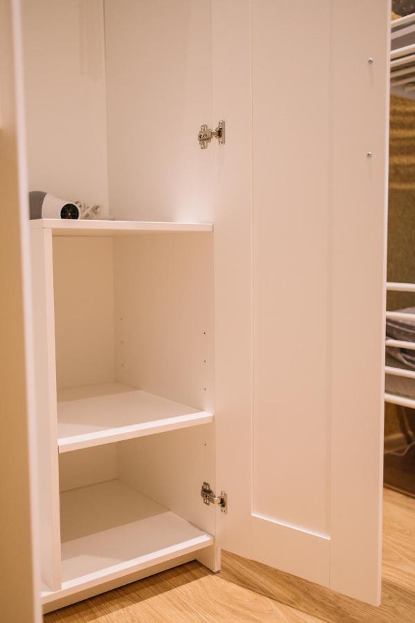 West13 Guest Rooms Krakow Bagian luar foto