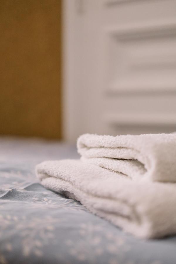 West13 Guest Rooms Krakow Bagian luar foto