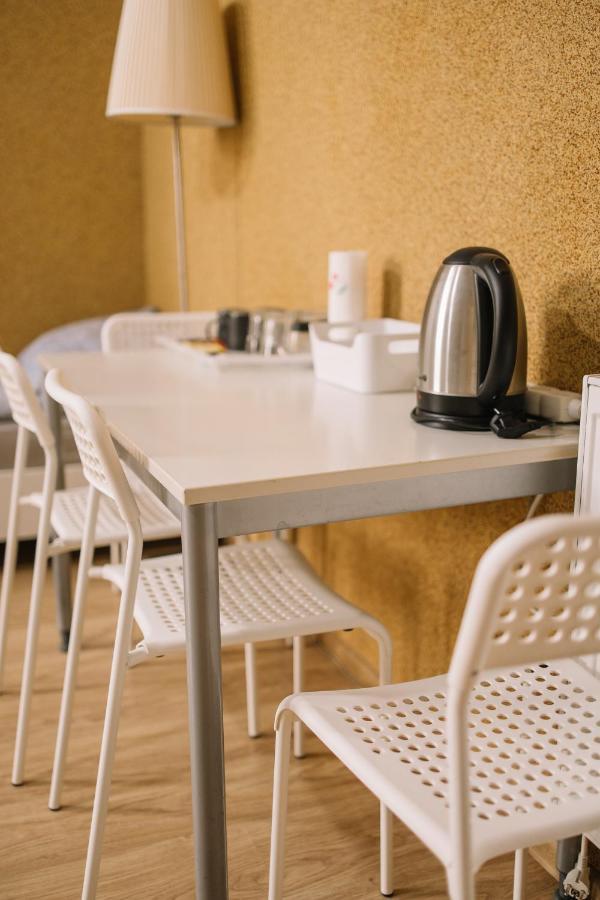 West13 Guest Rooms Krakow Bagian luar foto