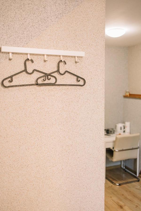 West13 Guest Rooms Krakow Bagian luar foto